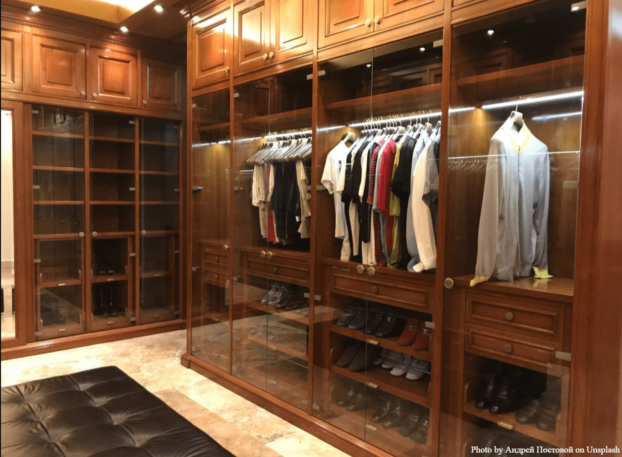 cleaning closet tips