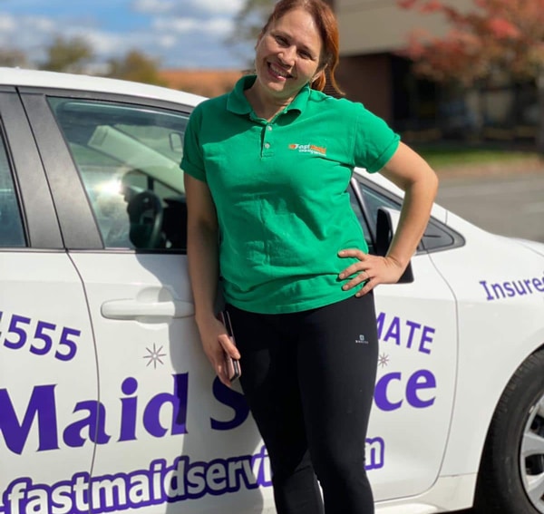fast maid service car