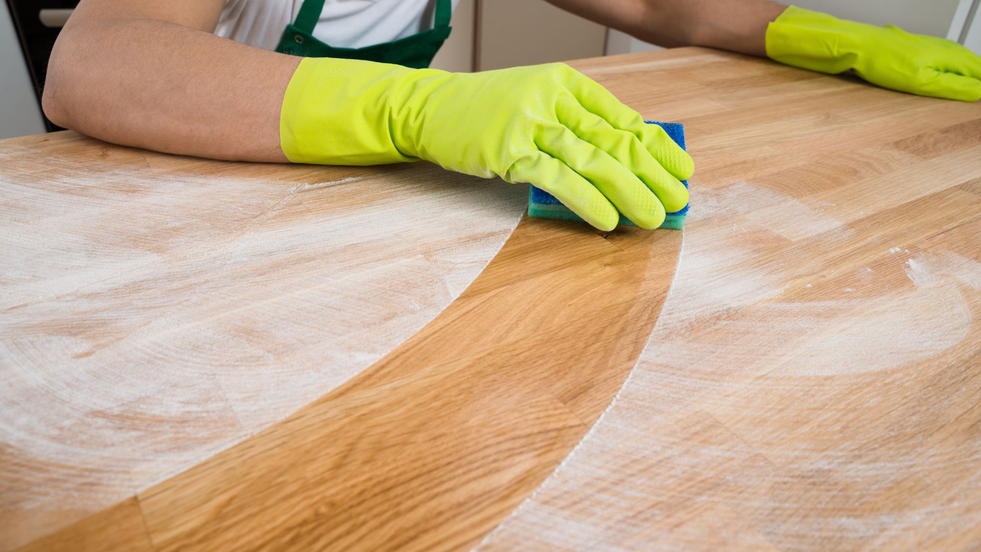 Wood table cleaning